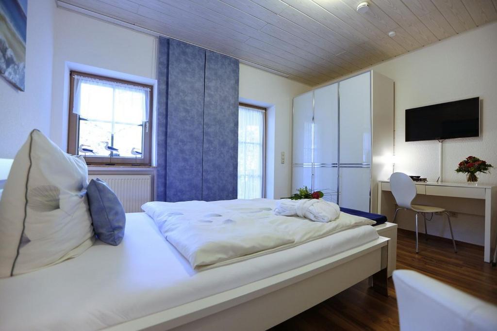 Landhotel Villa Moritz Garni Oberahr Δωμάτιο φωτογραφία